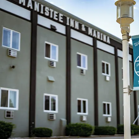 Manistee Inn & Marina-2